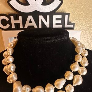 Baroque Cream Pearl Necklace